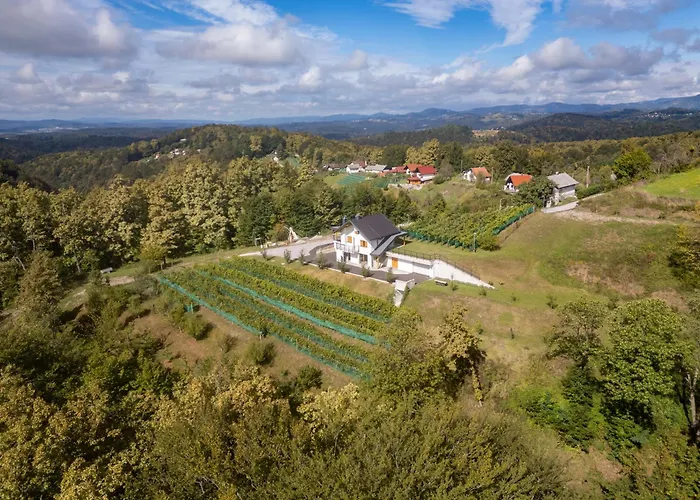 Zidanica Sredi Dolenjskih Gricev - V Gaj Casa vacanze Trebnje