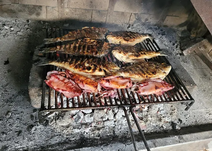 Zidanica Sredi Dolenjskih Gricev - V Gaj *